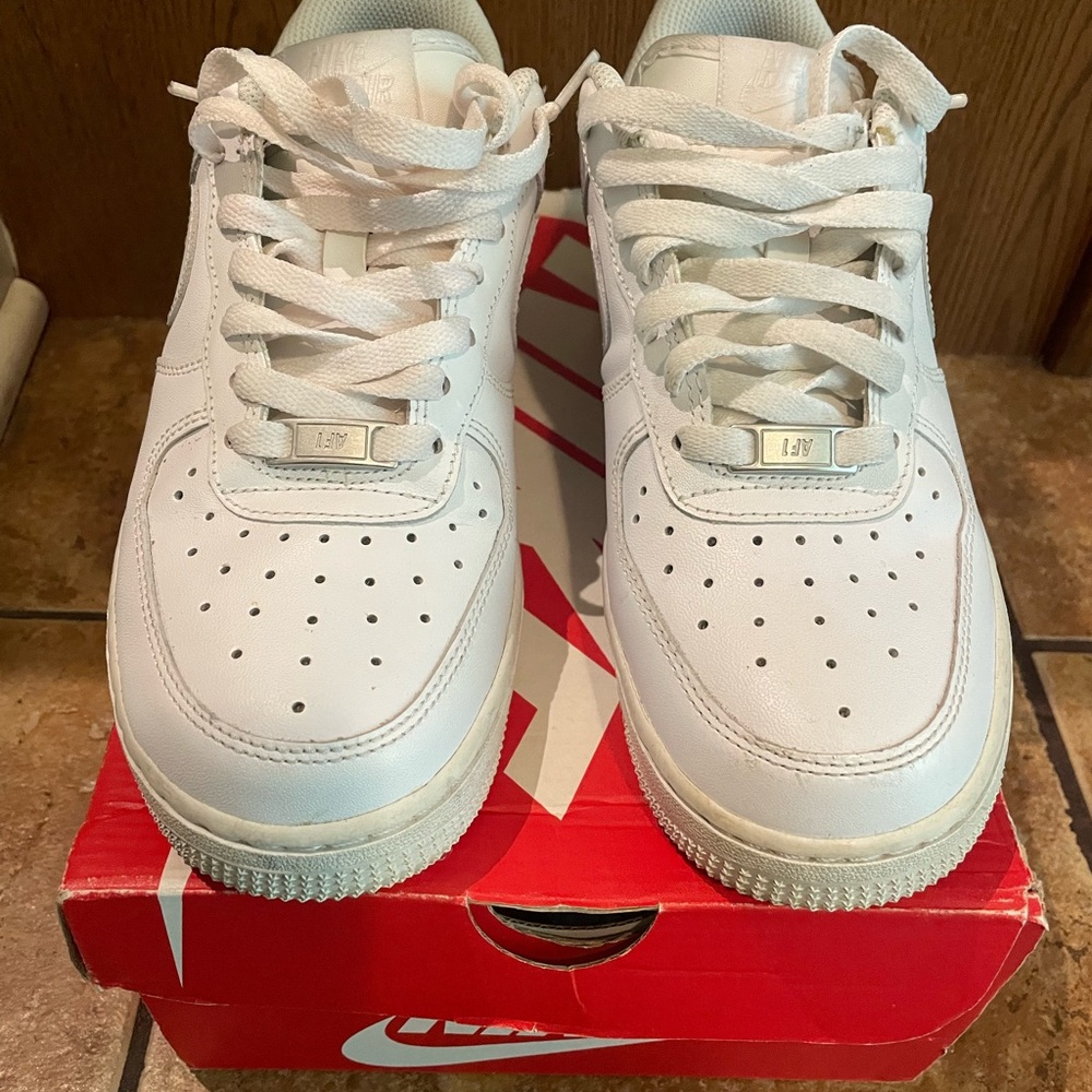 Nike AF1 White Sneakers